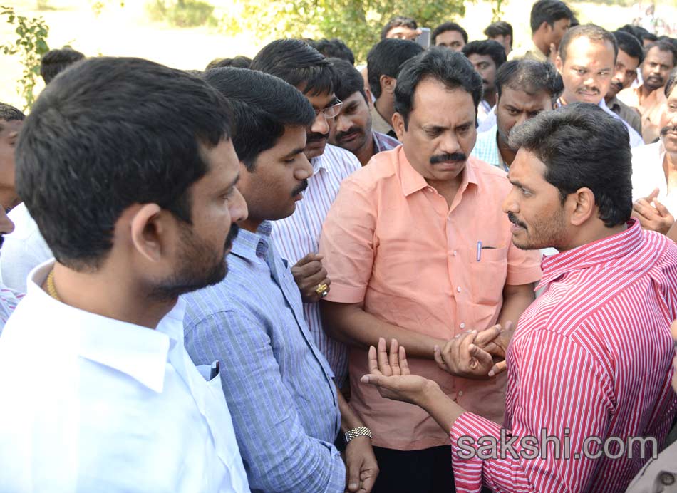 YS Jagan mohan reddy Samiyakashkaram Yataya - Sakshi3