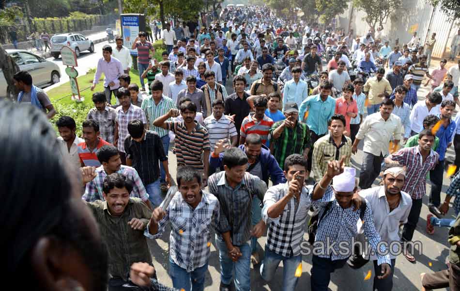 Celebrities and fans pay tributes to Uday Kiran23