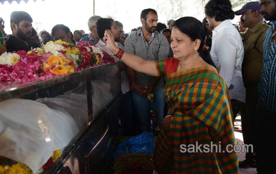 Tollywood Celebrities Pay Homage To Actor Uday Kiran - Sakshi51