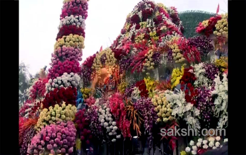 andhra pradesh devotees throng temples on vaikunta ekadasi5