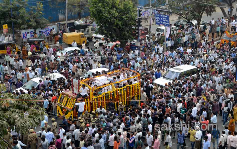 akkineni nageswara rao funerals in annapurna studios9