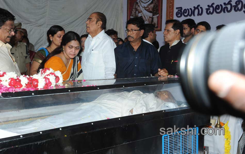 akkineni nageswara rao funerals in annapurna studios52