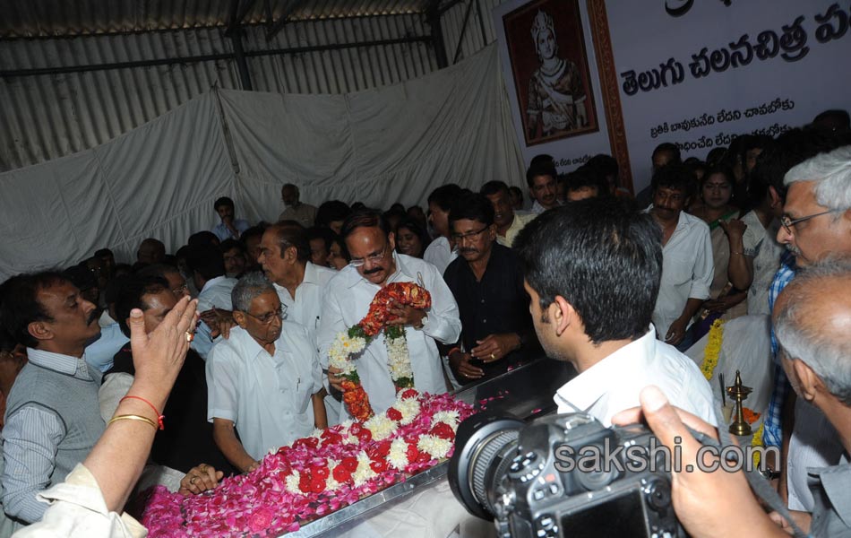 akkineni nageswara rao funerals in annapurna studios63