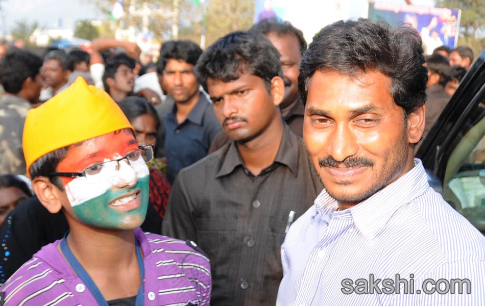 jagan mohan reddy samaikya shankaravam tour12