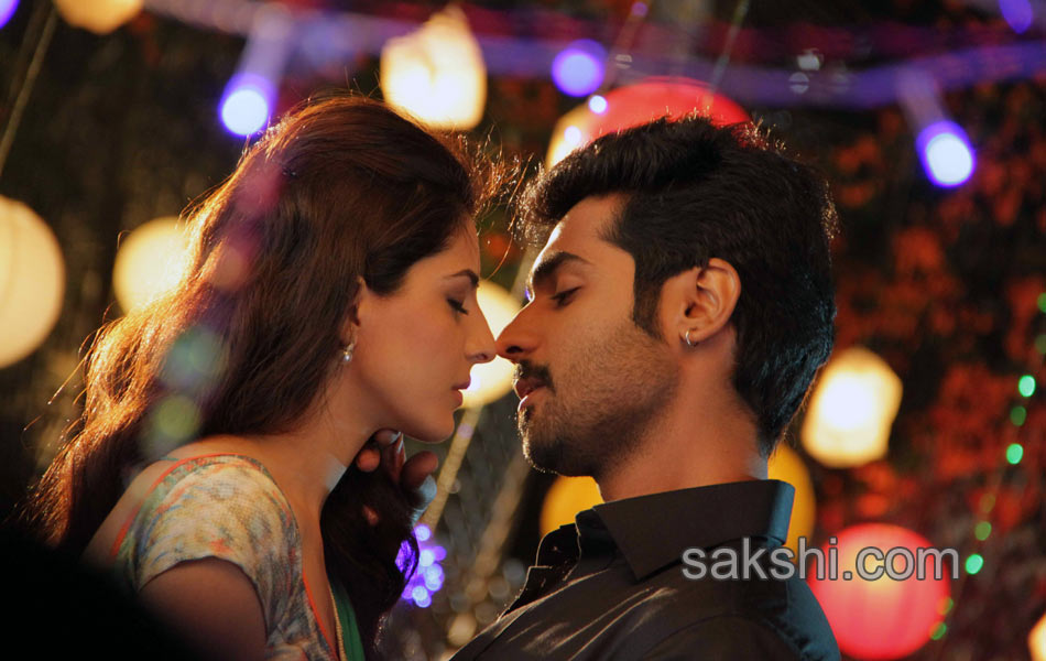 Maine Pyar Kiya movie stills - Sakshi7