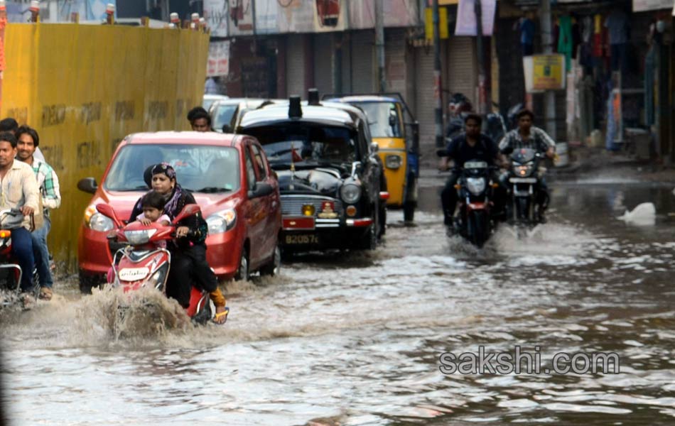 Heavy Rain in Hyderabad4