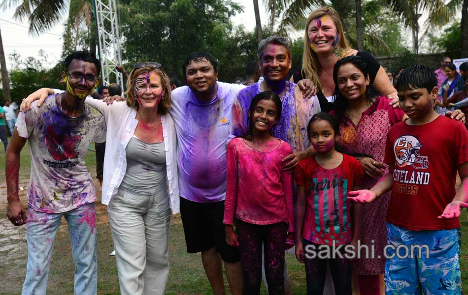 Holi Celebrations at Summer Green Resorts9