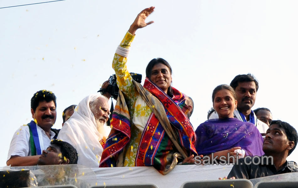 Sharmila s Janapatham at Warangal District - Sakshi6