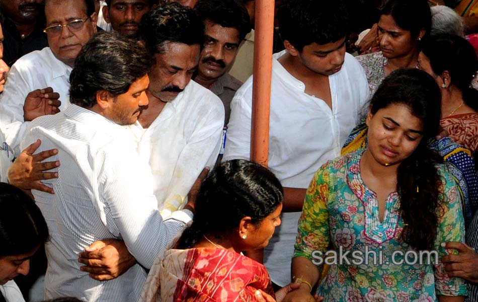 Shobha Nagireddy last rites today - Sakshi3