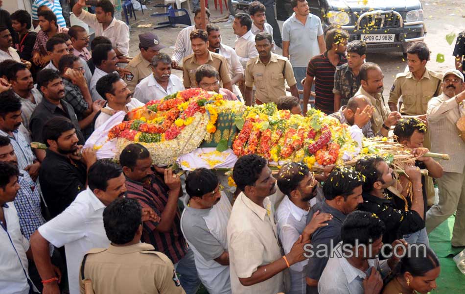 Shobha Nagireddy last rites today - Sakshi20