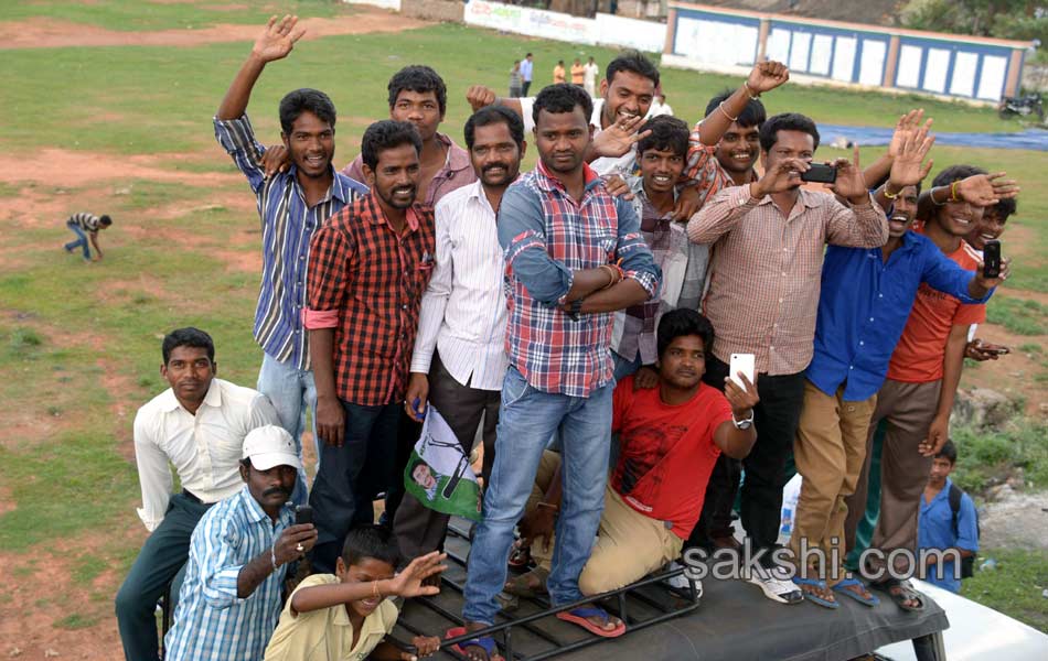 YSRCP election campaign - Sakshi29