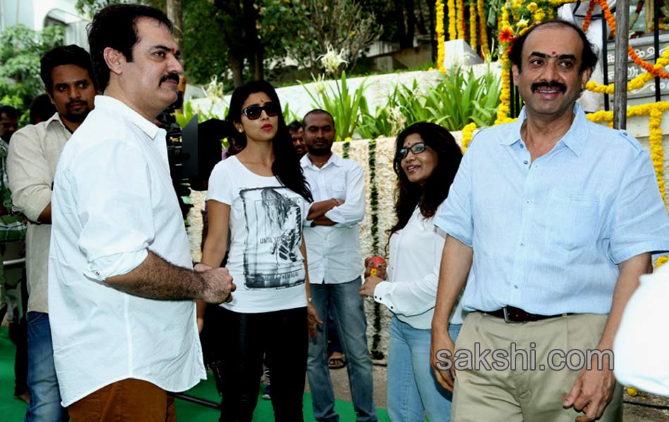 Venakatesh Gopala Gopala shooting started - Sakshi7