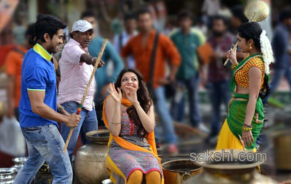 govindudu andharivadele movie working stills - Sakshi1