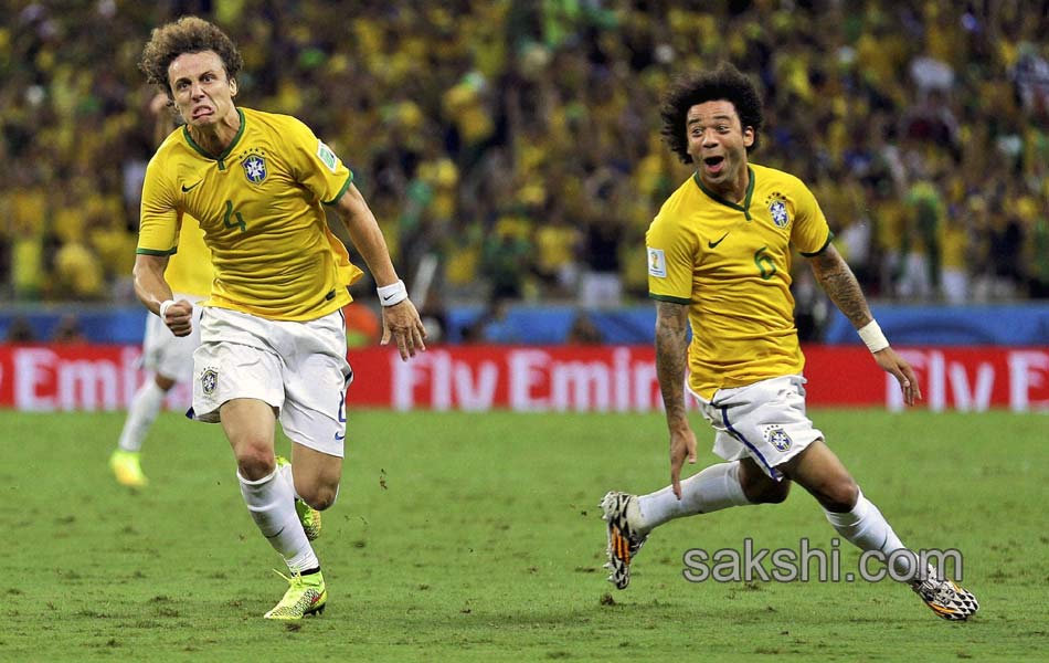 brazil wins over colombia and enters into semi final - Sakshi5