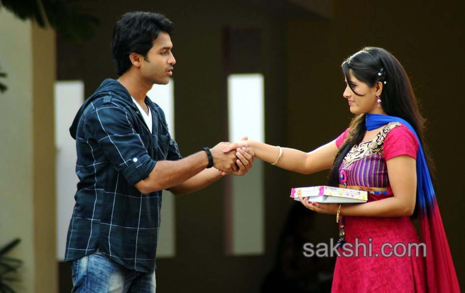 Gallo Telinattunde Movie Stills - Sakshi15