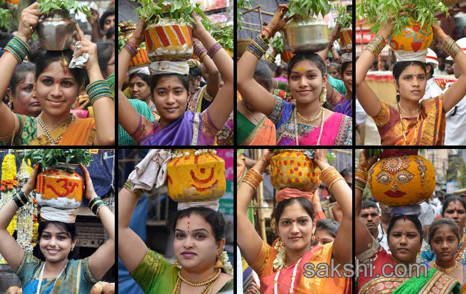 Temples come alive with Bonalu festivities - Sakshi5