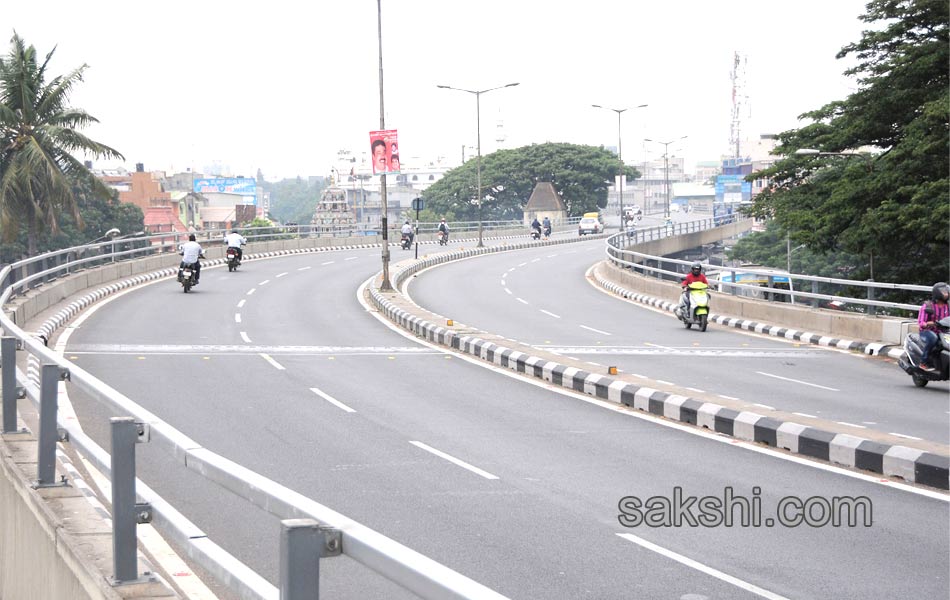 Bangalore bandh to protest sexual offences - Sakshi15