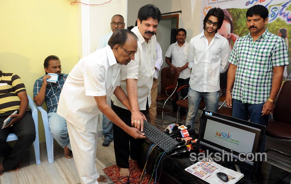 Mirchi Lanti Kurradu Movie Press Meet - Sakshi9