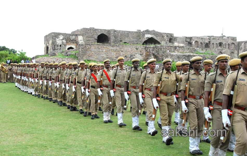 marching in golkonda fort - Sakshi8