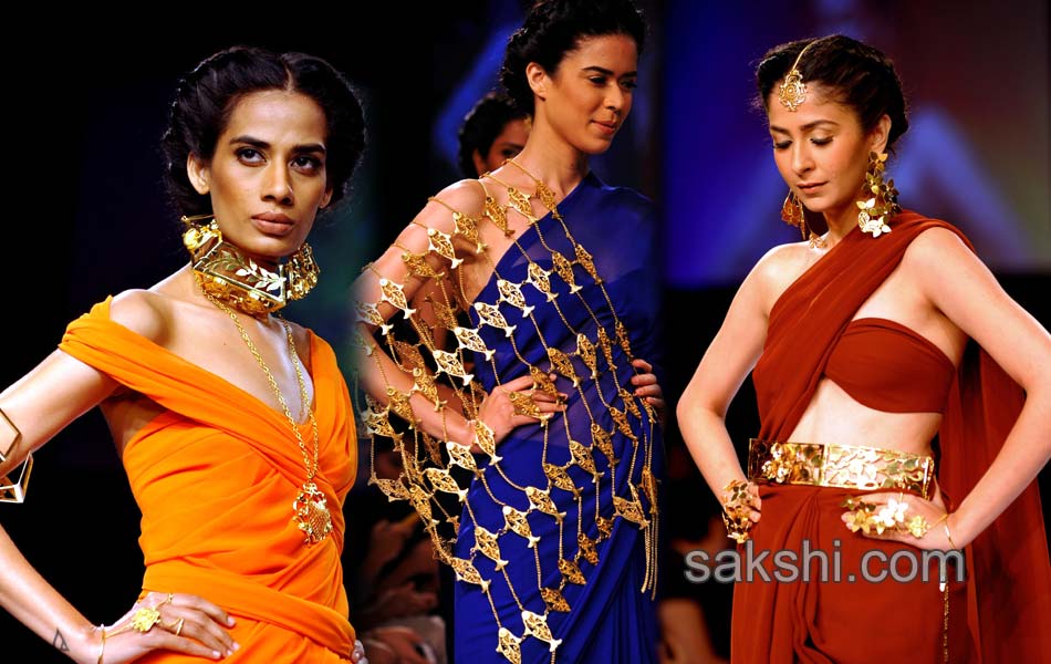 celebrities at lakme fashion week12