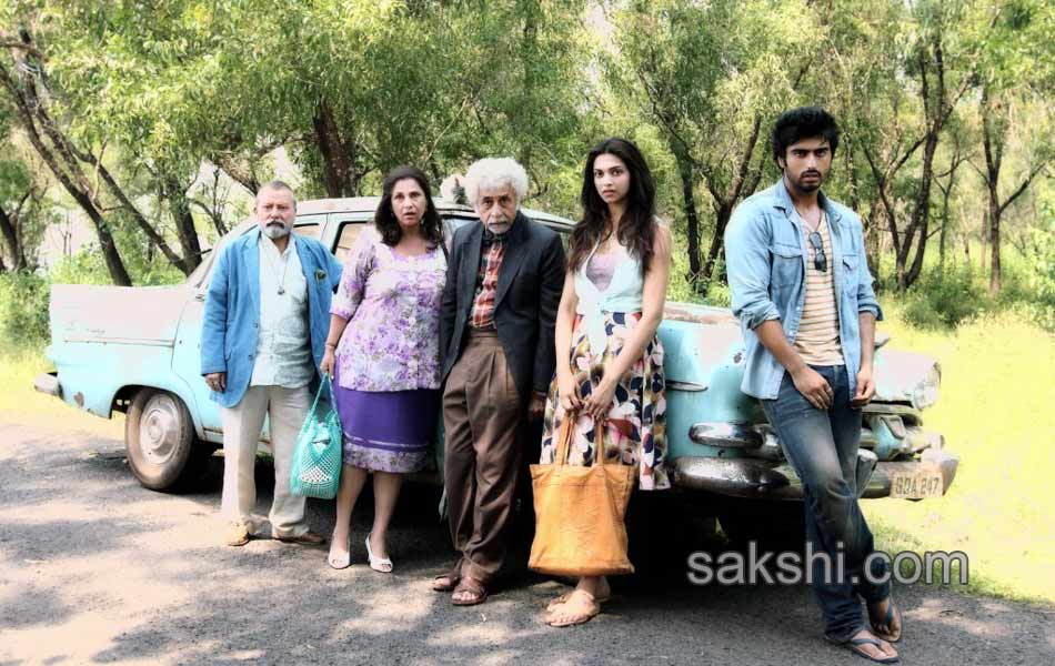 deepikas finding fanny movie stills - Sakshi4