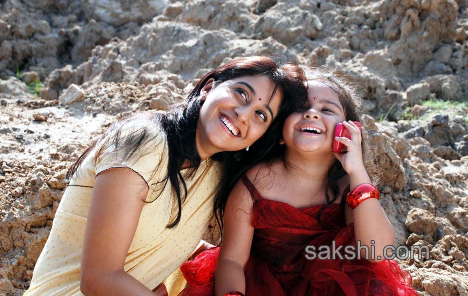 reginas nirnayam movie stills and posters - Sakshi3