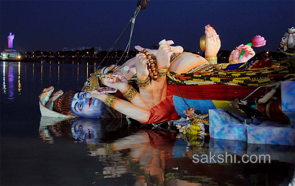 khairatabad ganesh immersion1