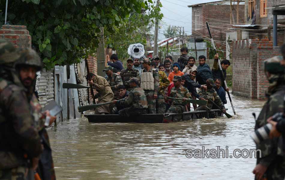 Floods hit Jammu and Kashmir - Sakshi14