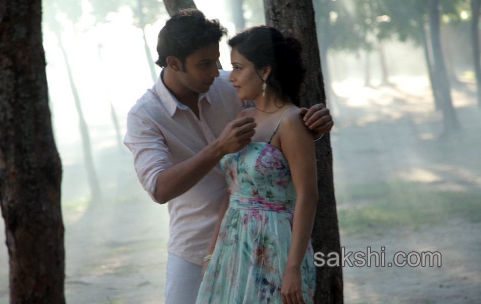 Ishq wala love working stills4