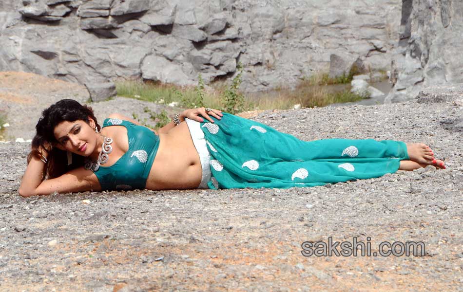 Dhee Ante Dhee Actress Sonia Mann Hot Photos - Sakshi11