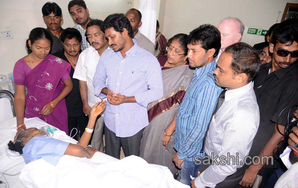 YS Jagan demands higher ex gratia - Sakshi9