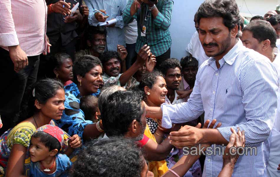 YS Jagan demands higher ex gratia - Sakshi11