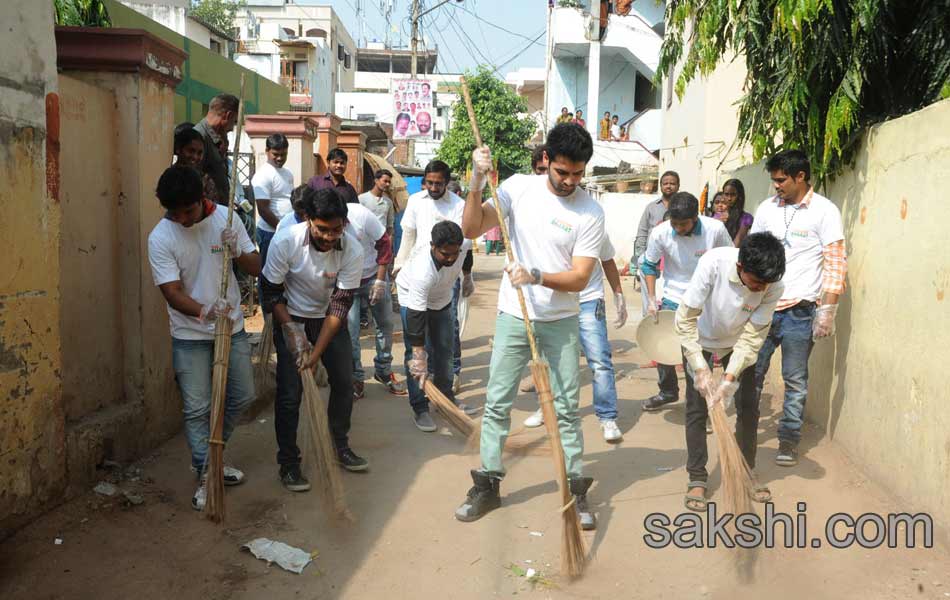 Ram hero in Swachch Bharat5