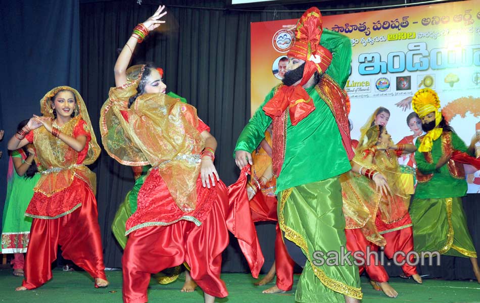 Indian folk dance team - Sakshi1