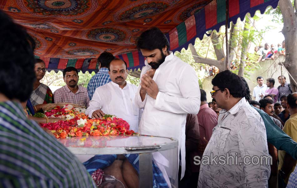 Tollywood Industry pay tributes to Music director Chakri6