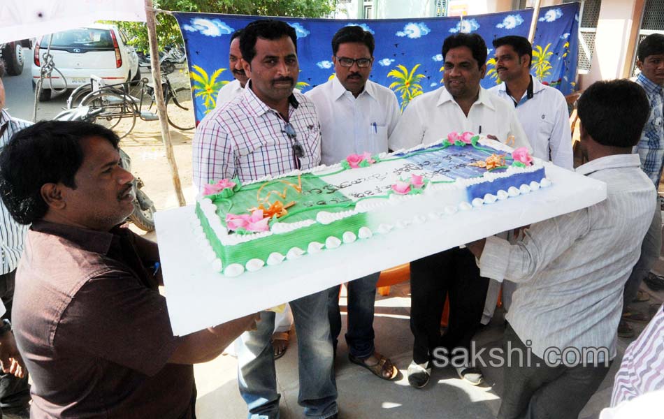 birthday celebrations of ys jagan in all ap districts - Sakshi4