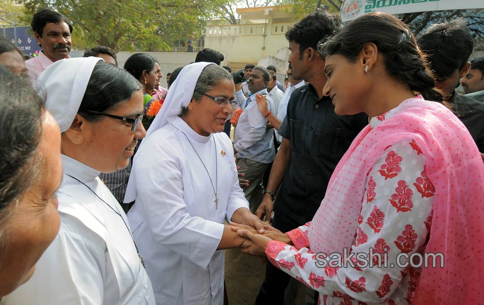 6th day of sharmila s tour in nalgonda district16