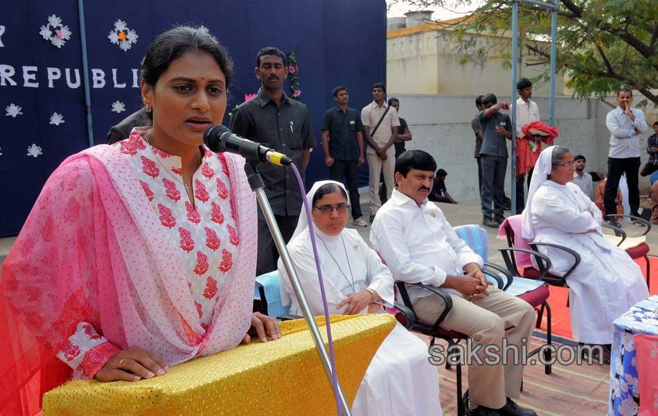 6th day of sharmila s tour in nalgonda district18