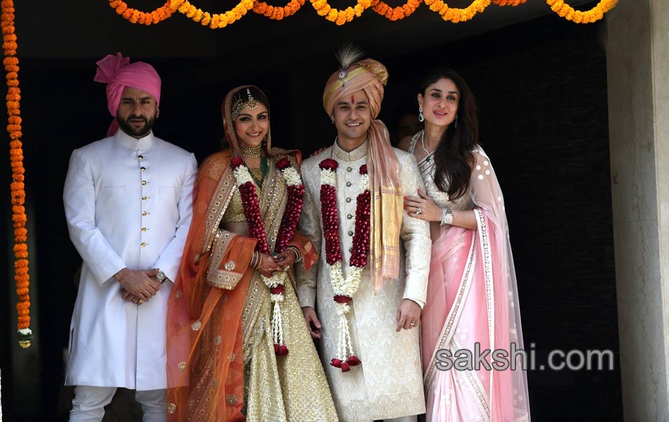 Soha Ali Khan and Kunal Khemu wedding1