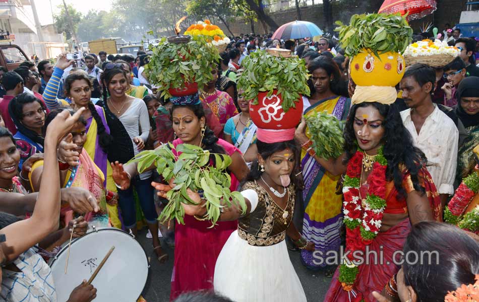 queer swabhiman yatra of hijras17