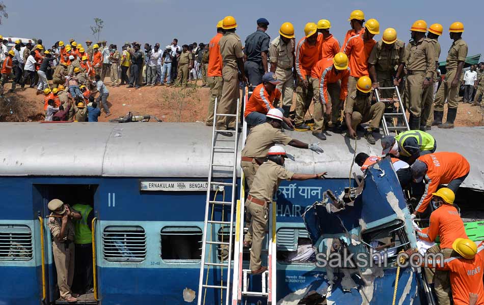 pictures of bengaluru to ernakulam intercity express - Sakshi4