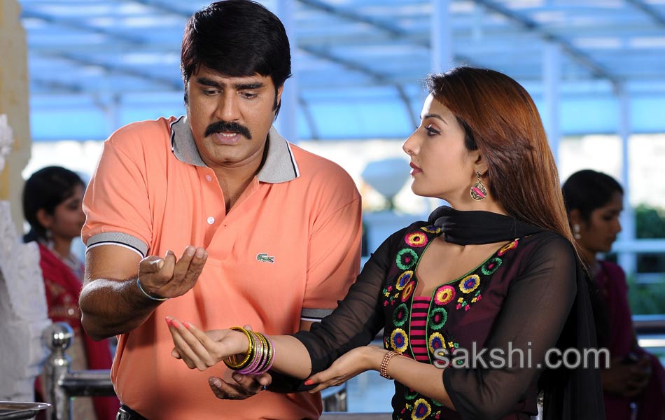 Dhee Ante Dhee Movie New Stills2