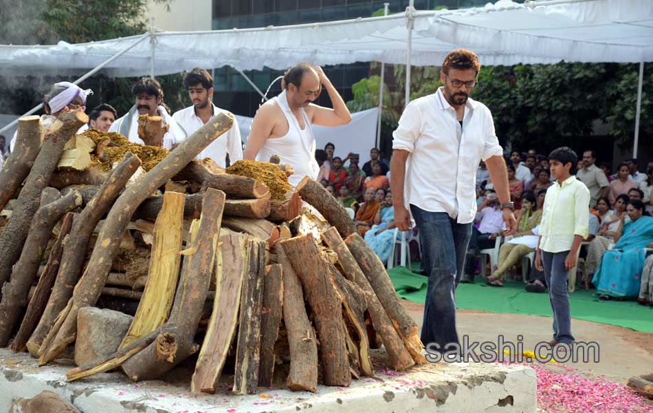 Daggubati Ramanaidu final fare well comes to end21