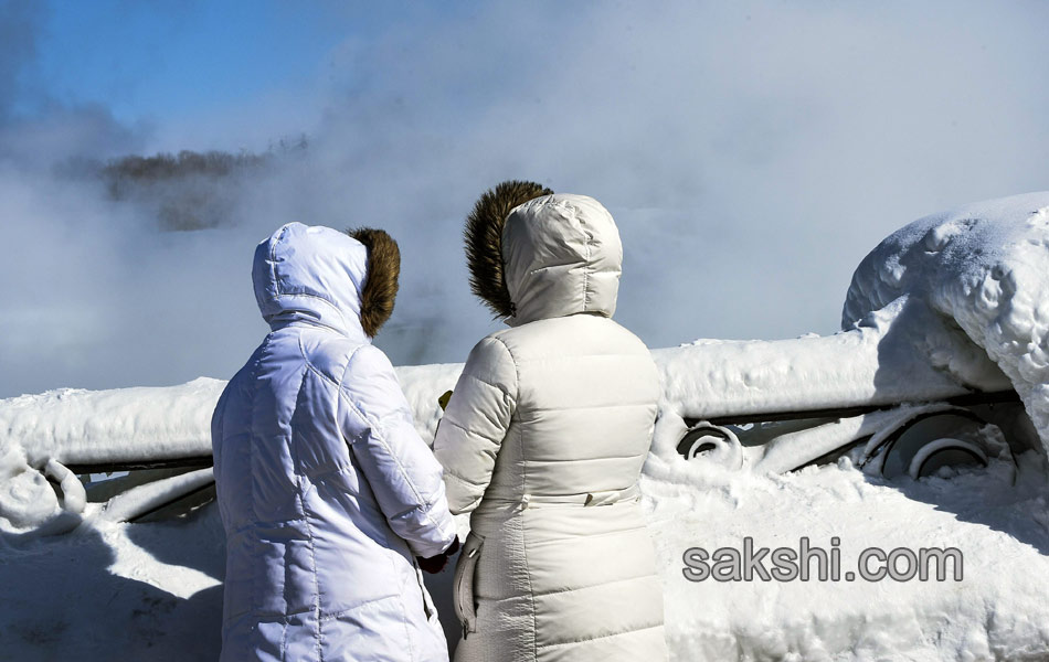 niagara falls frozen15