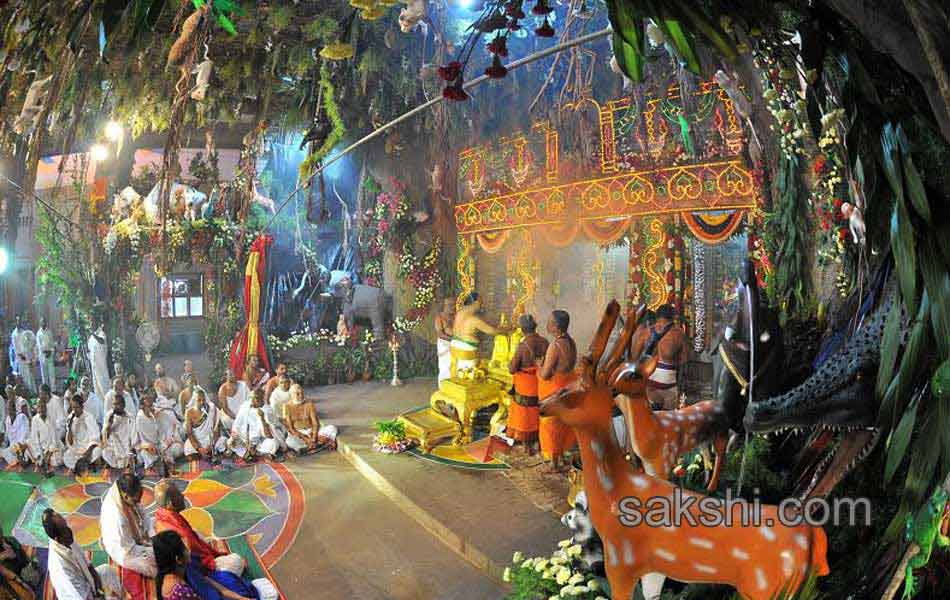 VASANTHOTSAVAM IN TIRUMALA5