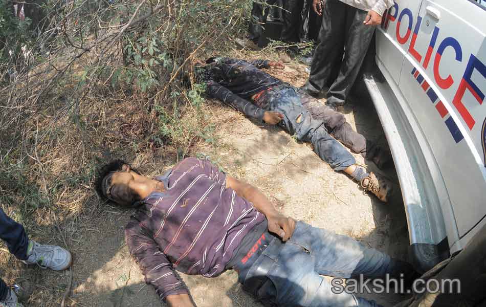 Two killed in suryapet firing encounter - Sakshi26