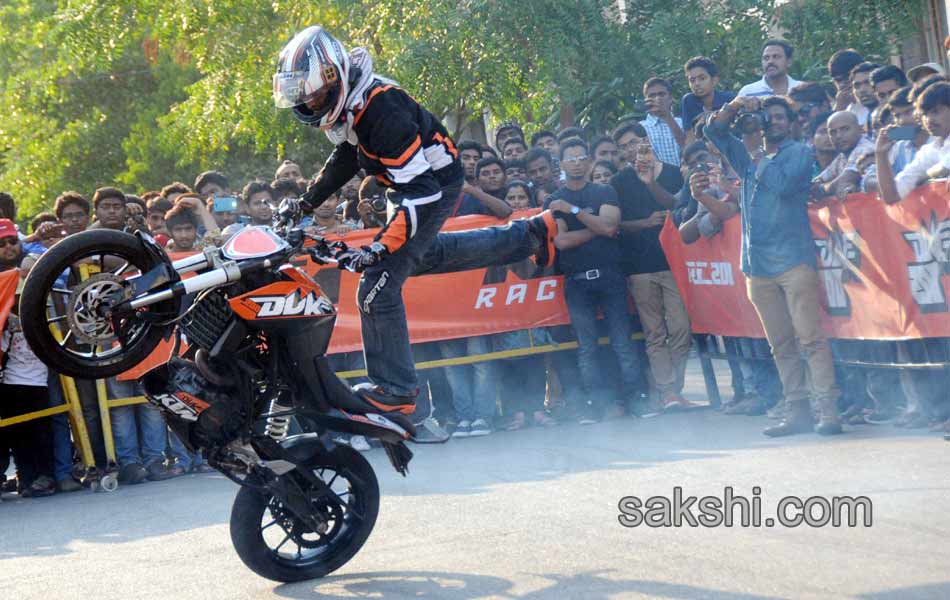 cbit hyderabad Motorcycle stunts5