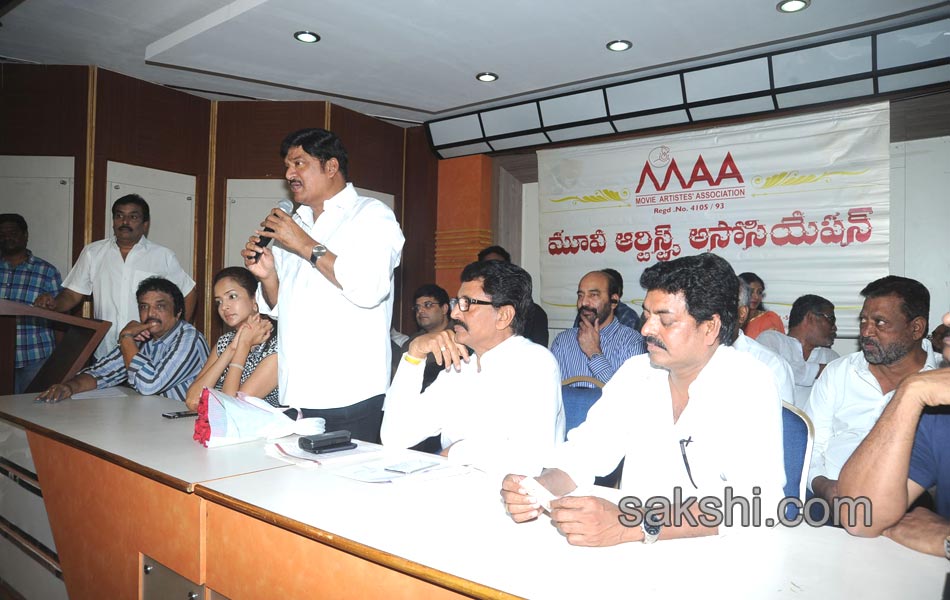 Rajendra Prasad swornin as MAA President18