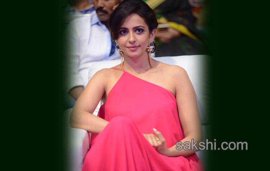 rakul preet singh4