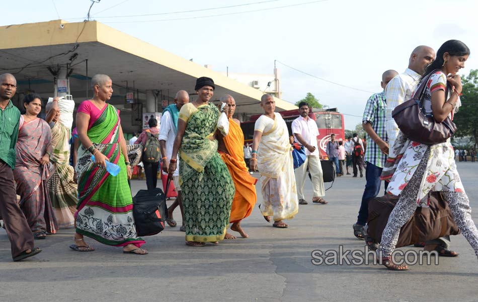 Strike Horan in RTC - Sakshi19